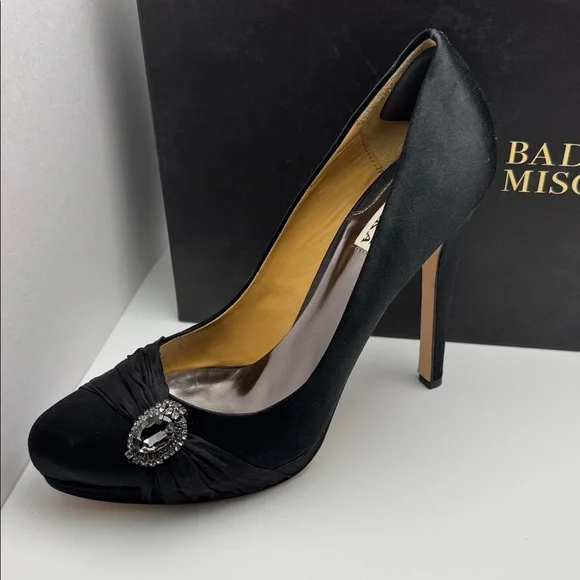 EUC - Badgley Mischka ODell Jeweled Black Satin Platform Pumps w/ box, dust bag - Picture 6 of 9